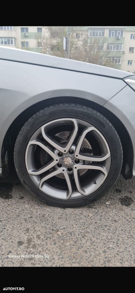 Mercedes-Benz E 220 BlueTEC 4MATIC 7G-TRONIC Avantgarde - 11