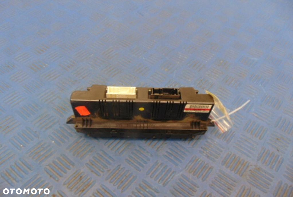 ORD FOCUS C MAX 1 PANEL NAWIEWU - 3