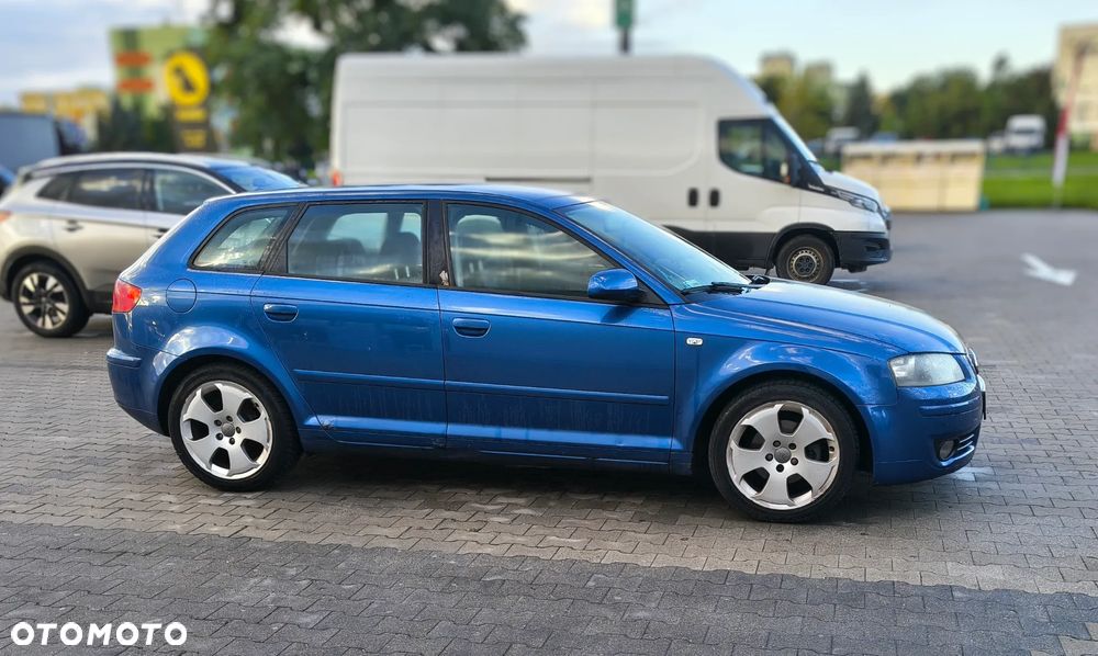 Audi A3 Sportback 1.6 FSI Ambition - 2