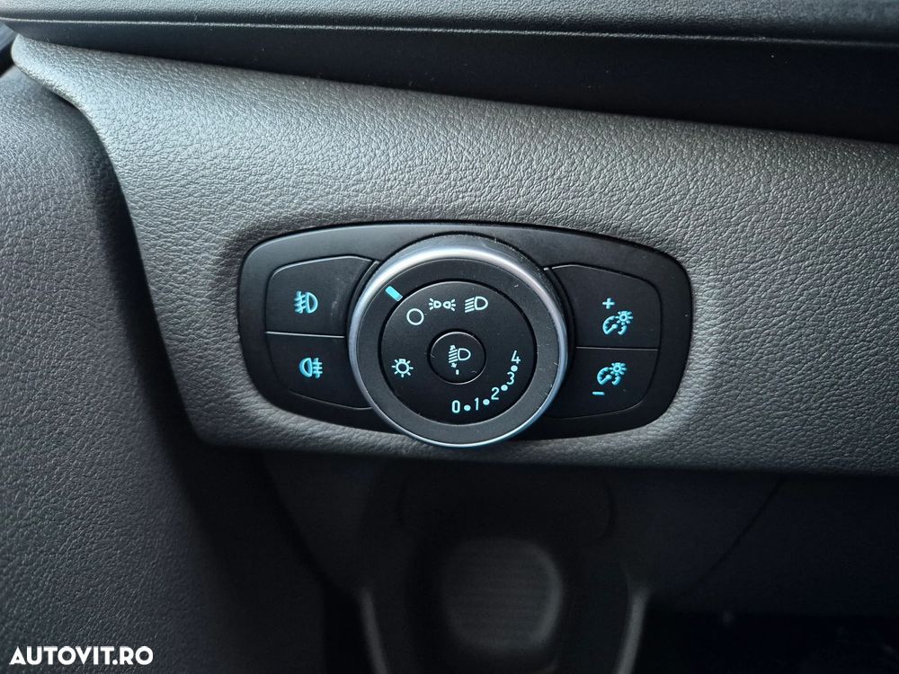 Ford Transit Custom Kombi 320 2.0 EcoBlue 130 CP L2H1 Trend Aut. - 27