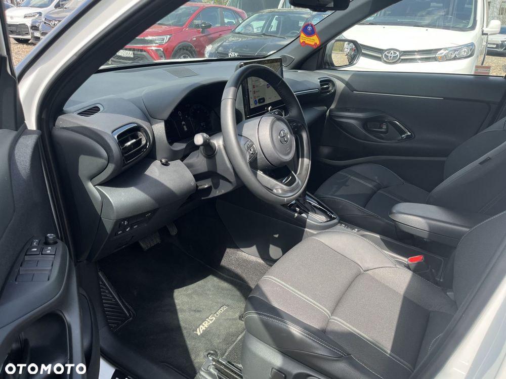 Toyota Yaris Cross Hybrid 1.5 Executive - 18