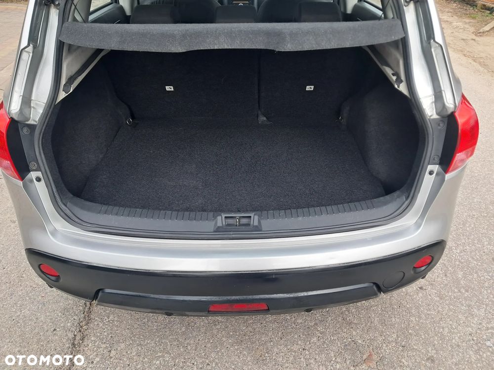 Nissan Qashqai 1.6 I-Way - 11