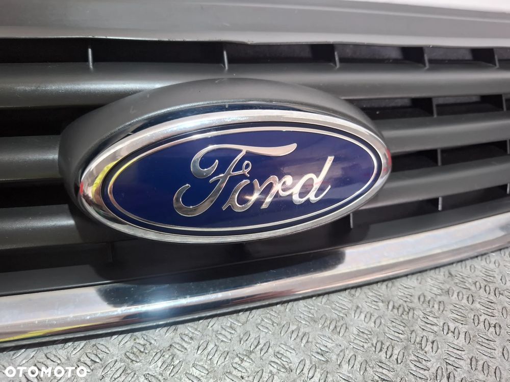 Grill atrapa Ford Kuga MK1 2012 rok nr 8V41R7081A - 3