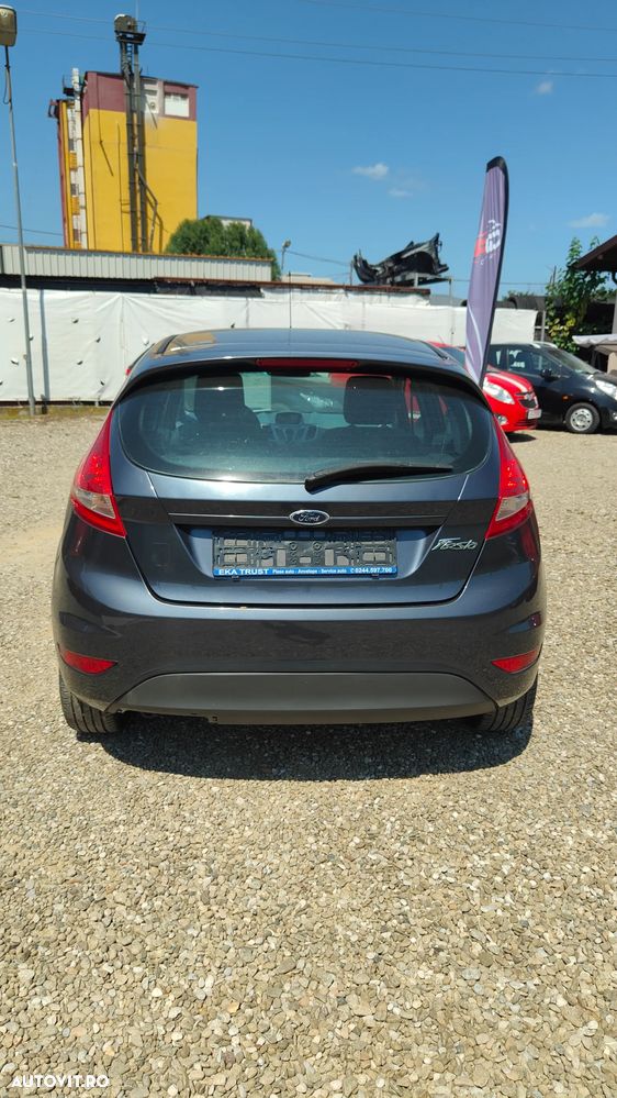 Ford Fiesta - 6
