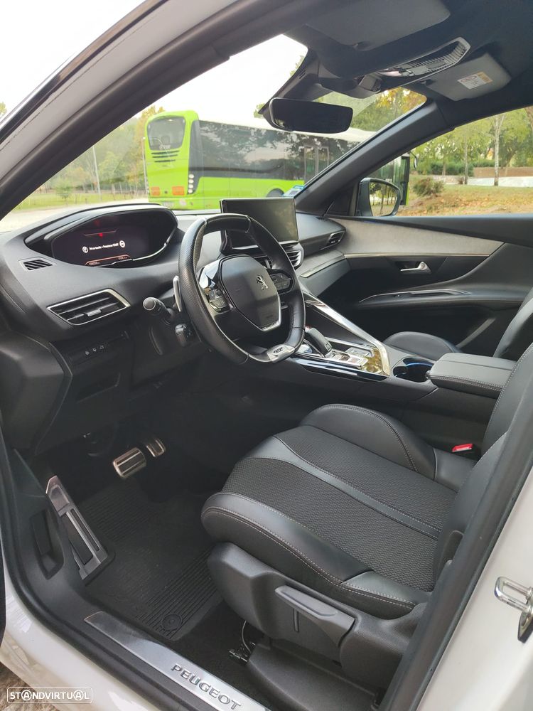Peugeot 3008 1.5 BlueHDi GT Pack EAT8 - 15