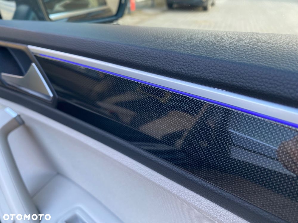 Volkswagen Tiguan 2.0 TSI 4Mot Elegance DSG - 24