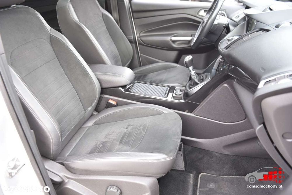 Ford Kuga - 21