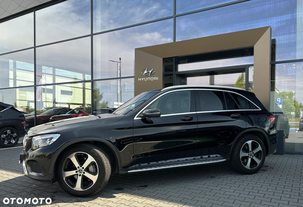 Mercedes-Benz GLC - 4
