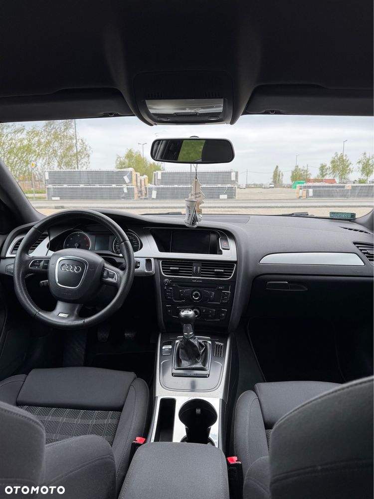 Audi A4 Avant 2.0 TDI DPF - 11