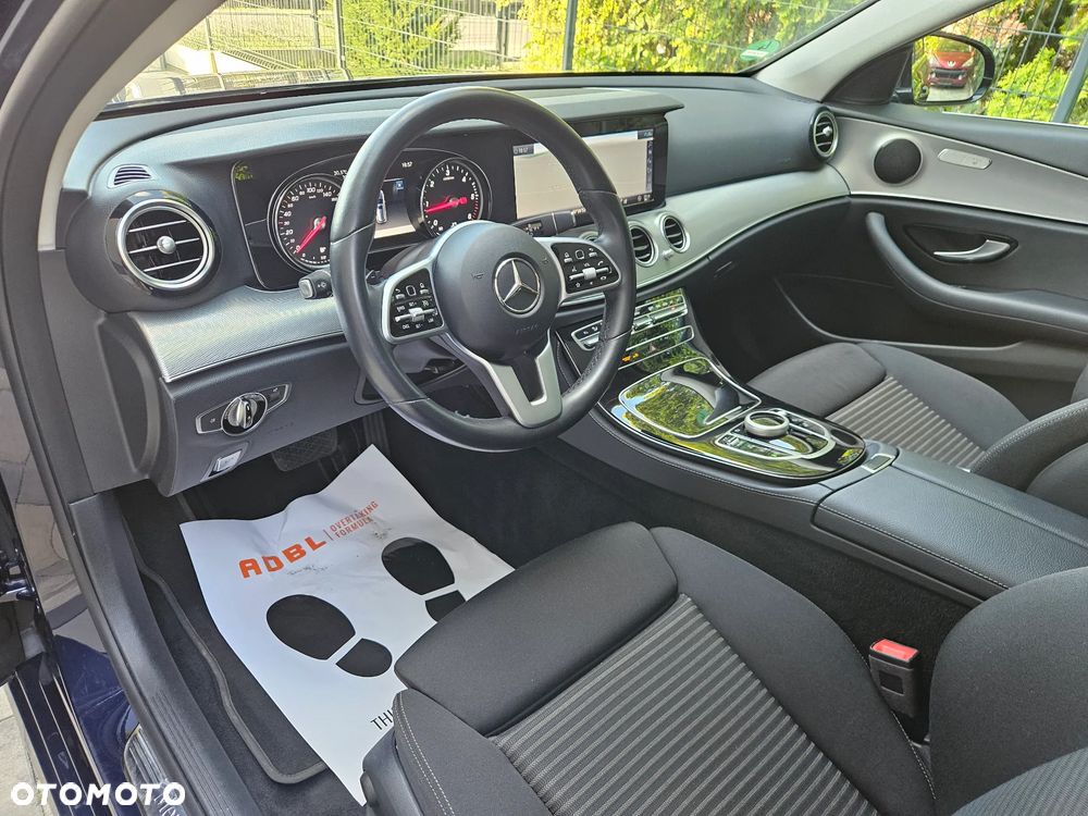 Mercedes-Benz Klasa E 220 d Avantgarde - 7
