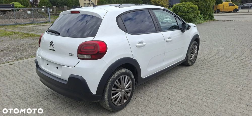 Citroën C3 Pure Tech 110 S&S EAT6 SHINE - 3