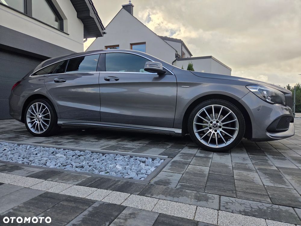 Mercedes-Benz CLA 200 7G-DCT AMG Line - 26