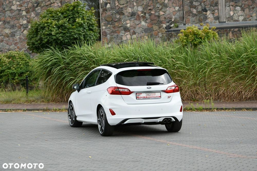 Ford Fiesta 1.5 EcoBoost S&S ST X - 7