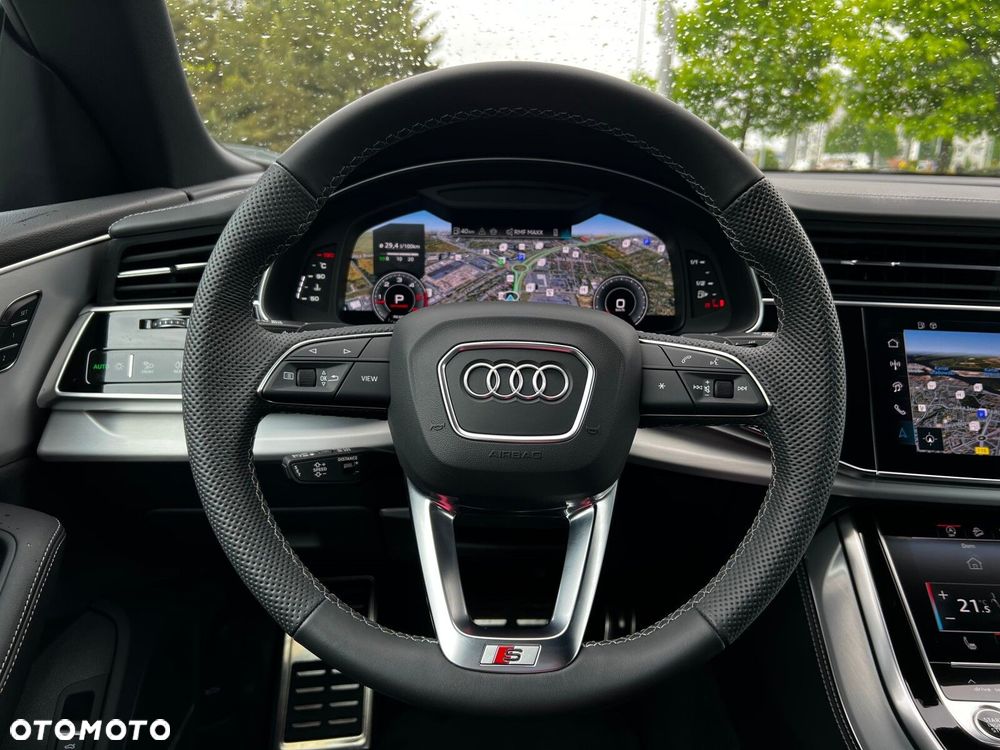 Audi Q8 - 24