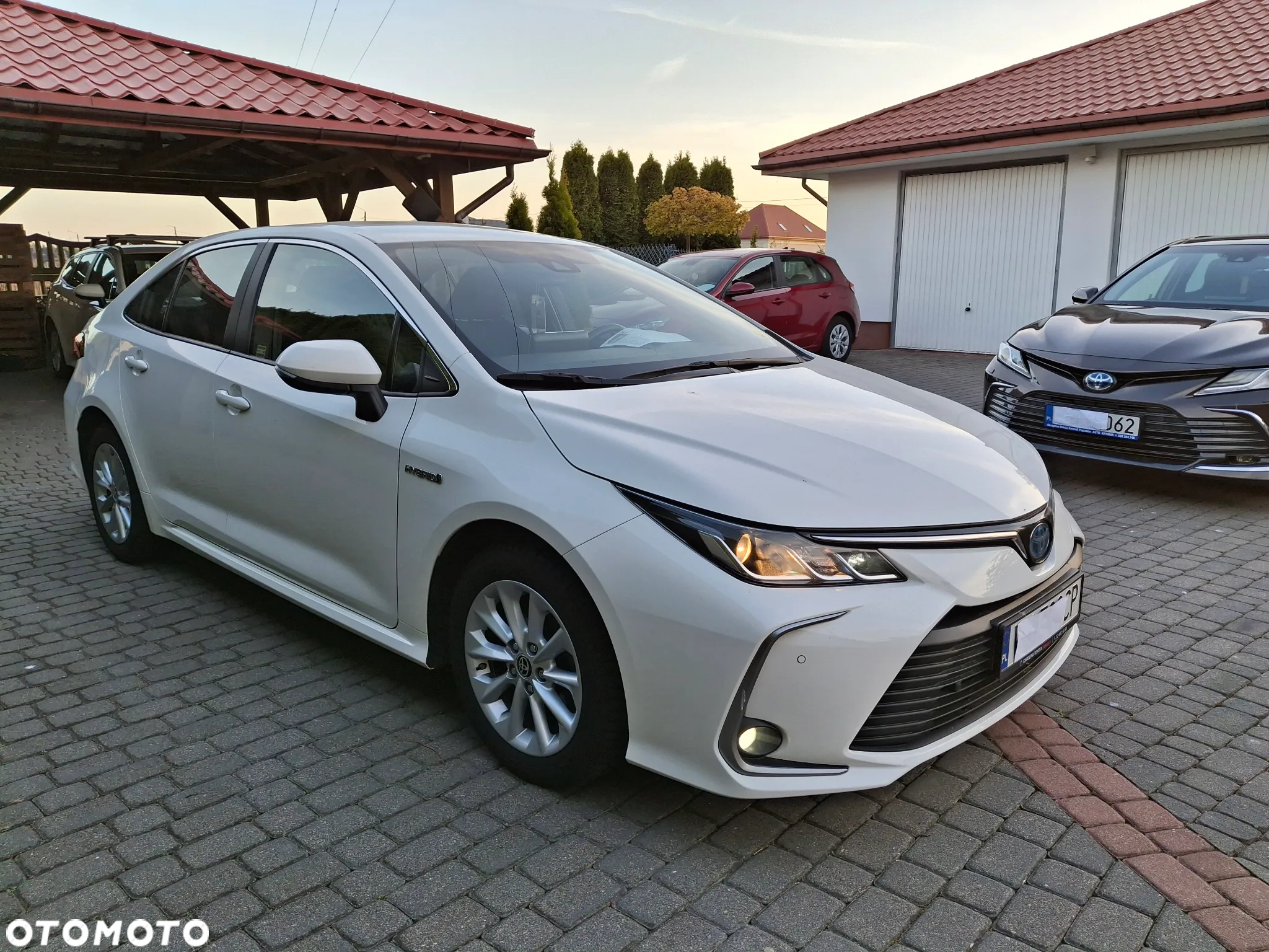 Toyota Corolla 1.8 Hybrid Comfort - 2
