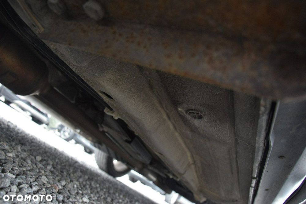 Mitsubishi Outlander 2.0 DI-D 4WD Inform - 31