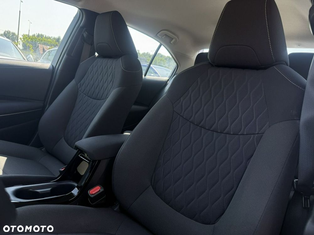 Toyota Corolla 1.5 Comfort - 11