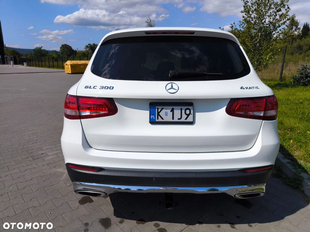 Mercedes-Benz GLC 300 4-Matic - 28