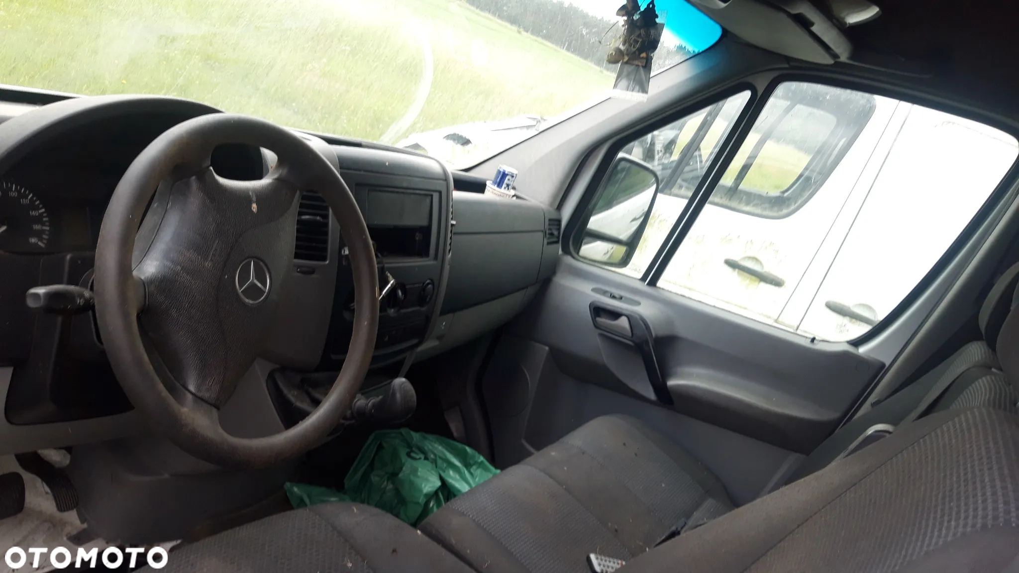 Mercedes-Benz Sprinter - 4