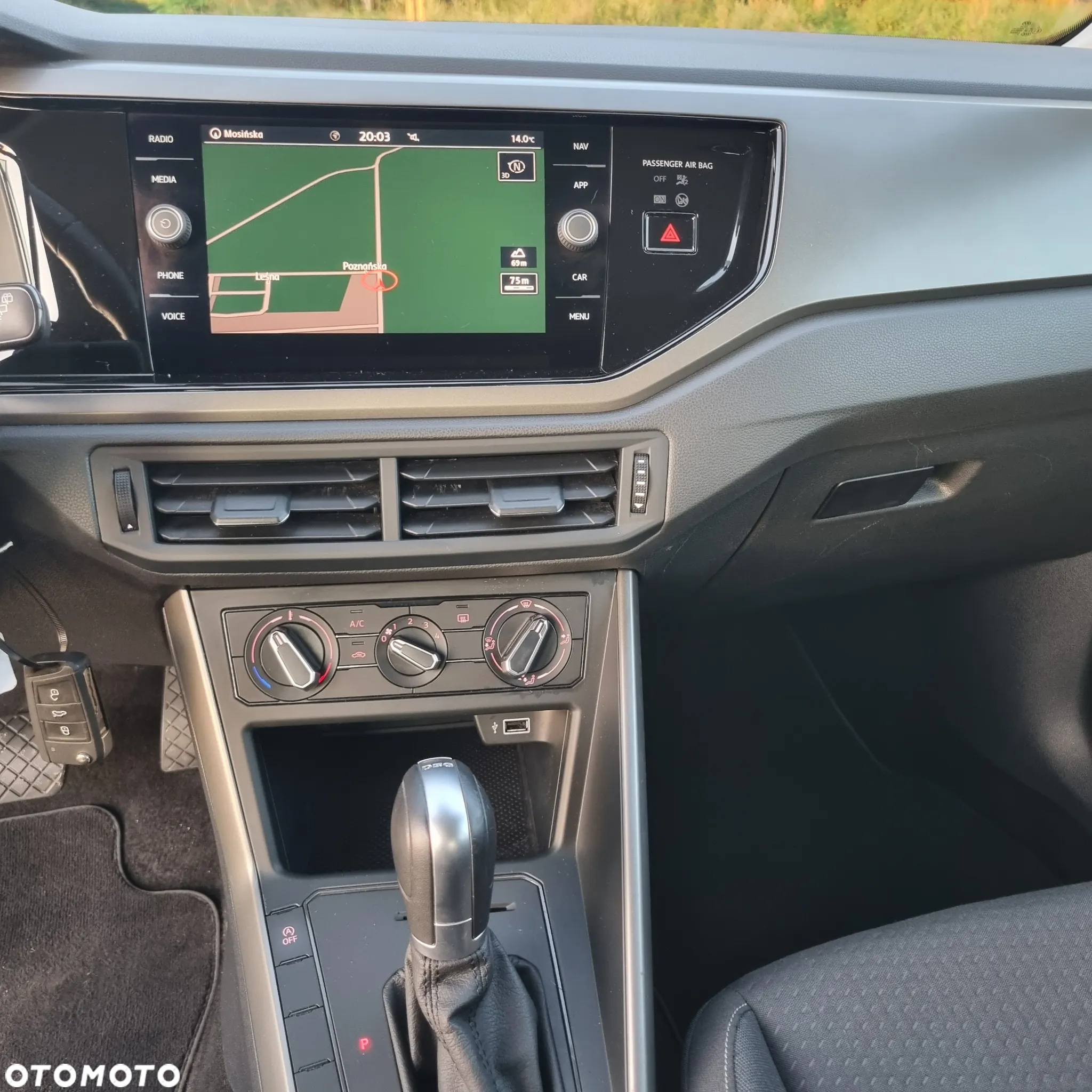 Volkswagen Polo 1.0 TSI Comfortline DSG - 22