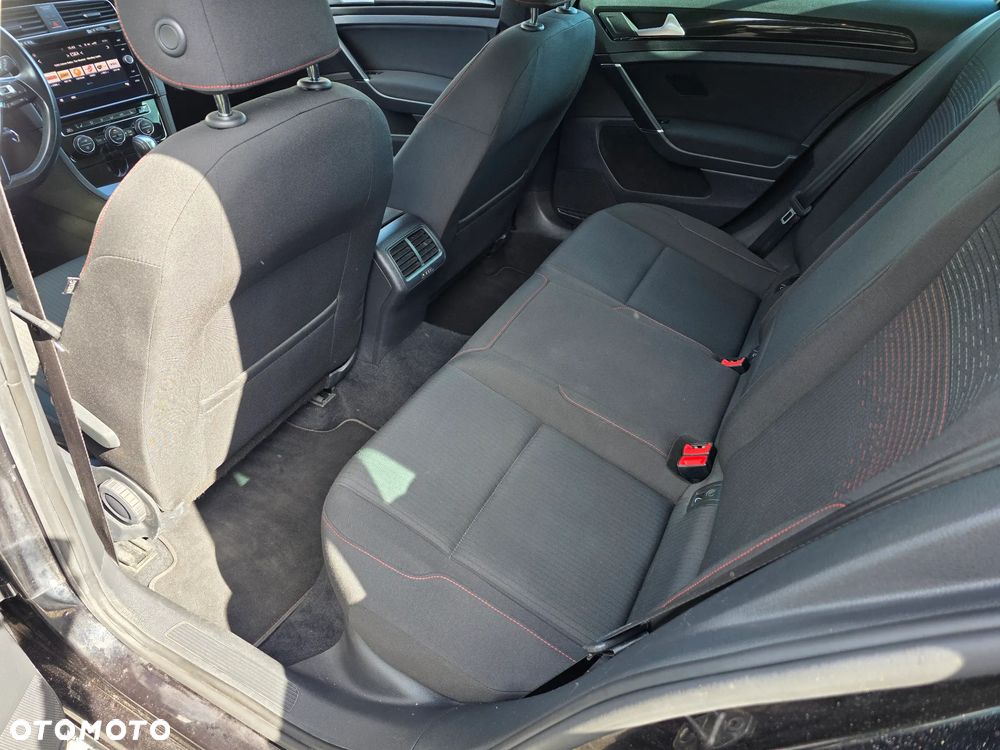 Volkswagen Golf 2.0 TDI BMT Highline DSG - 27