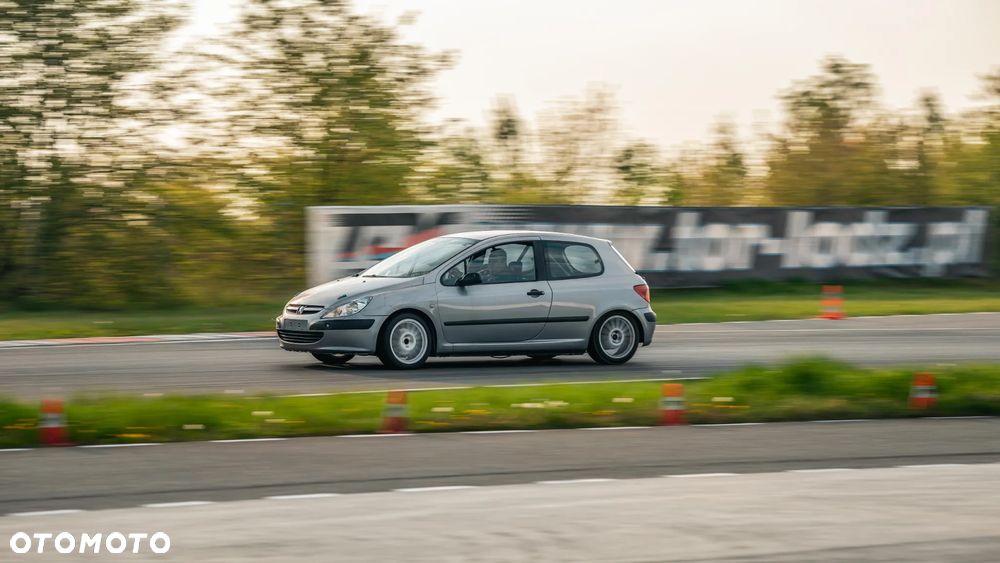 Peugeot 307 - 3