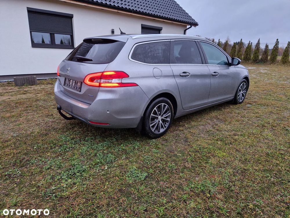Peugeot 308 BlueHDi FAP 150 Stop&Start GT-Line Edition - 4