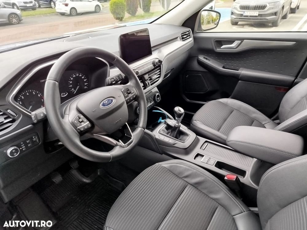 Ford Kuga - 14