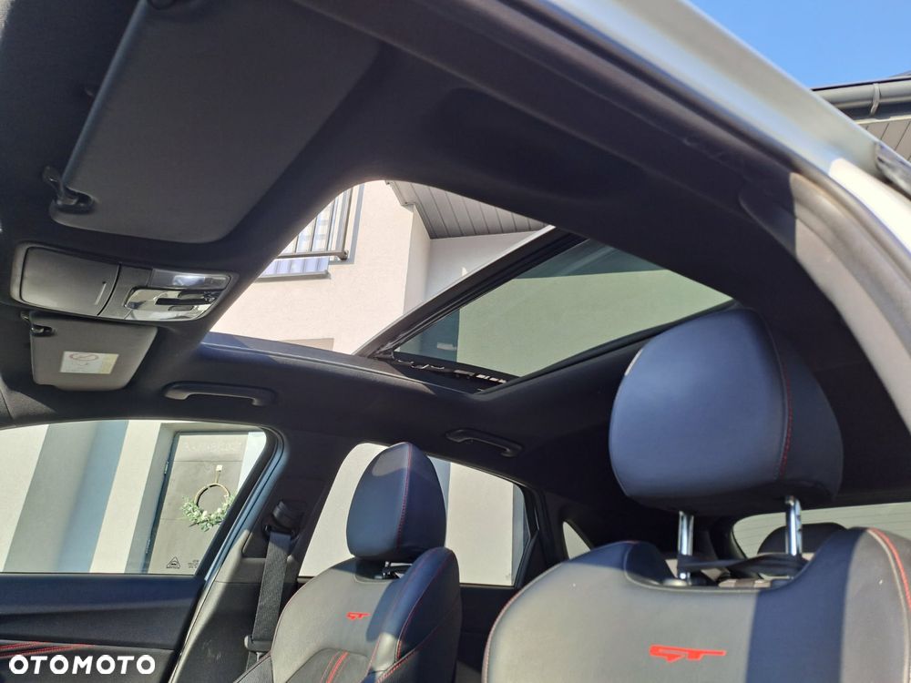 Kia Ceed 1.6 T-GDI DCT7 OPF GT - 17