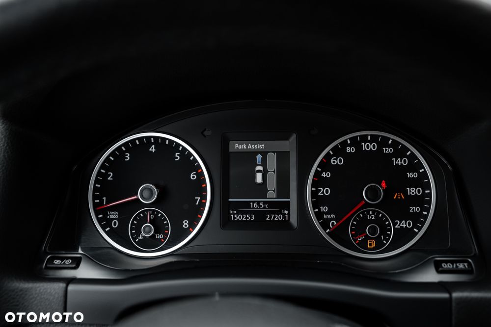 Volkswagen Tiguan 2.0 TSI 4Mot R-Style DSG - 32