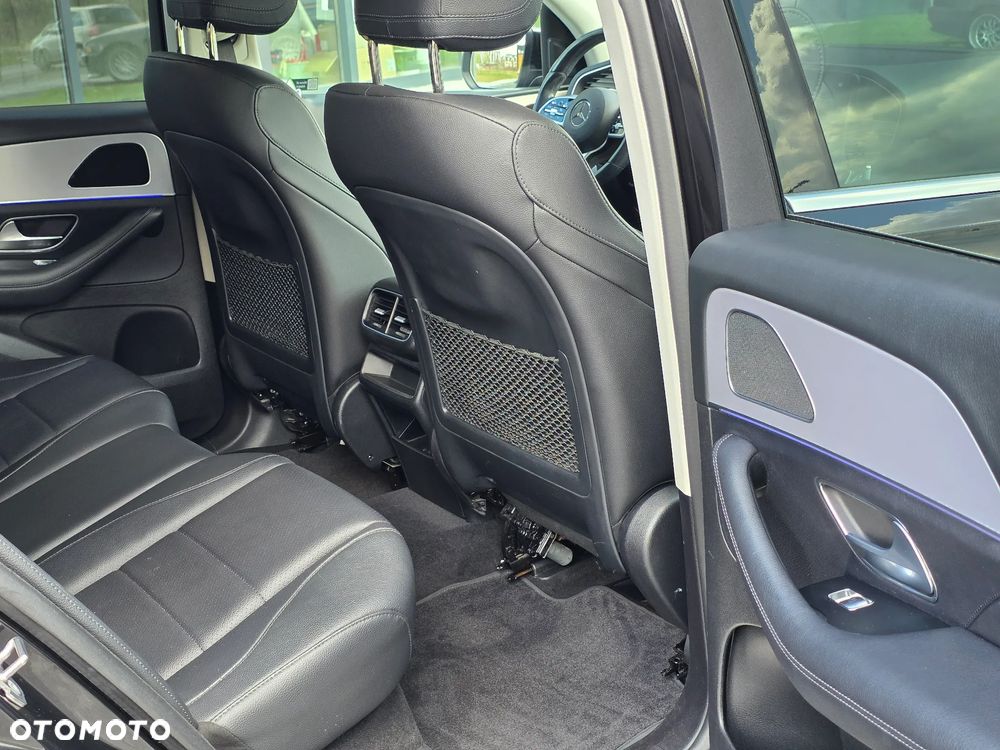 Mercedes-Benz GLE 300 d 4-Matic - 11