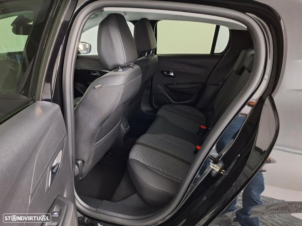 Peugeot e-208 50 kWh Allure Pack - 18