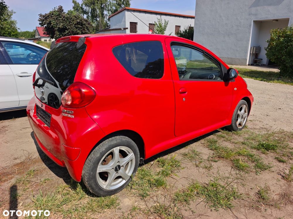 Toyota Aygo - 4