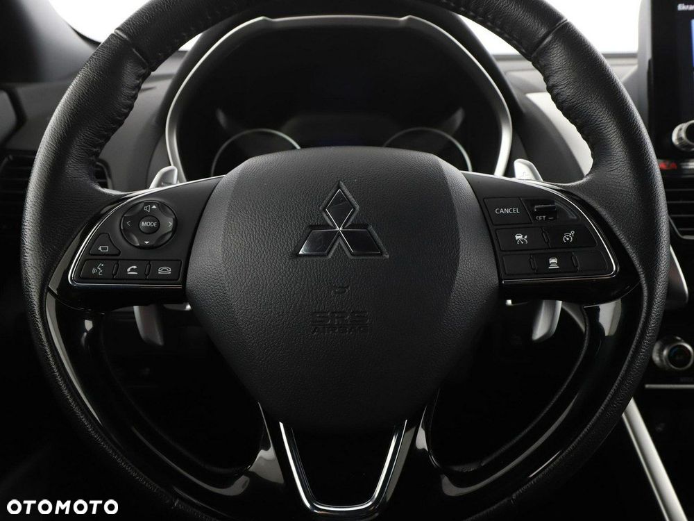 Mitsubishi Eclipse Cross - 21