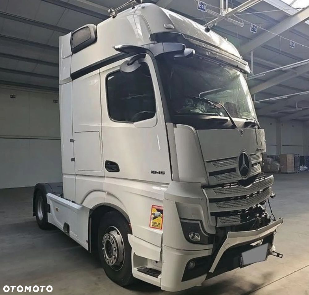 Mercedes-Benz Actros