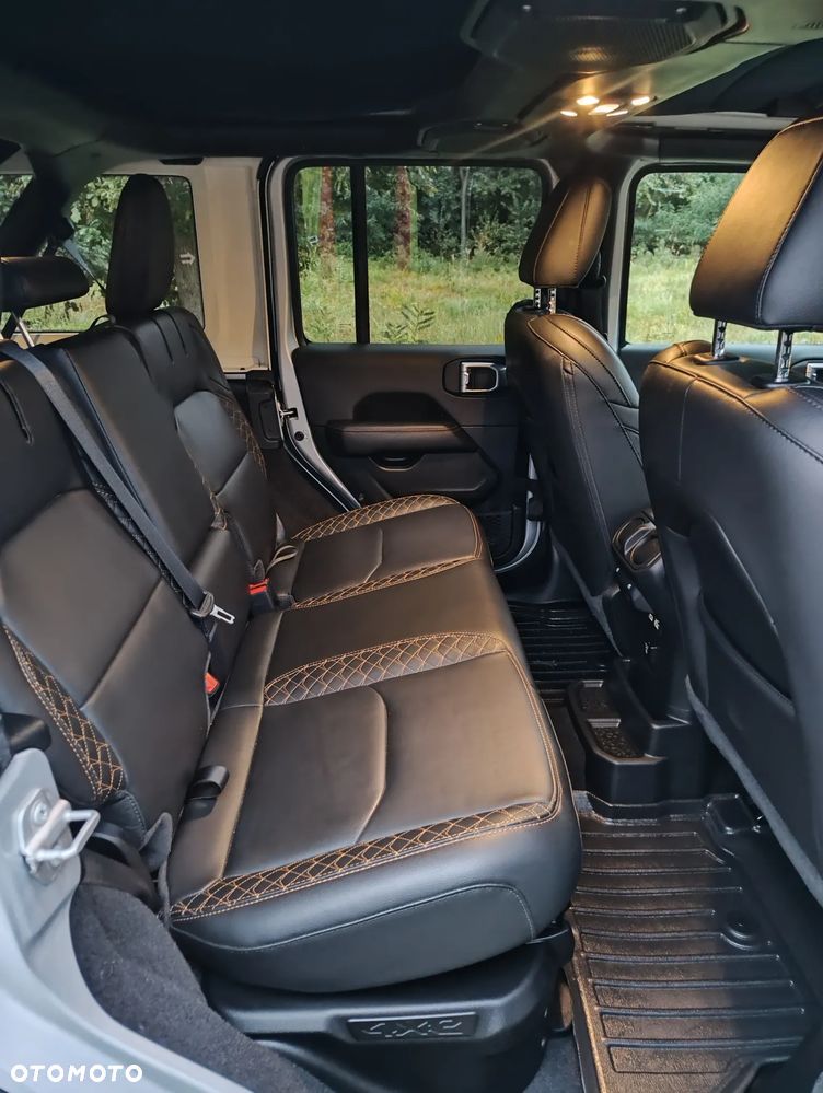 Jeep Wrangler 2.0 4xe Plug-In Hybrid Hardtop Sahara - 27