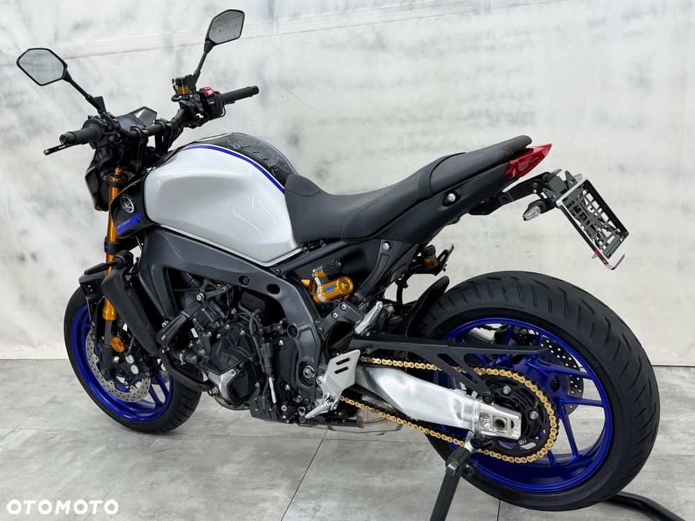 Yamaha MT - 12