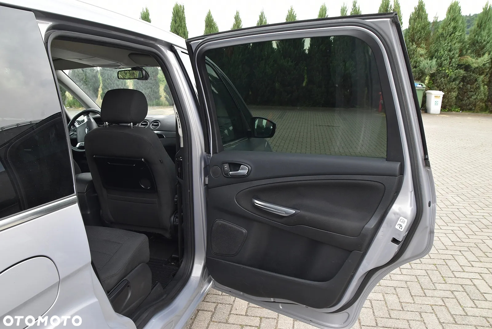 Ford Galaxy - 17