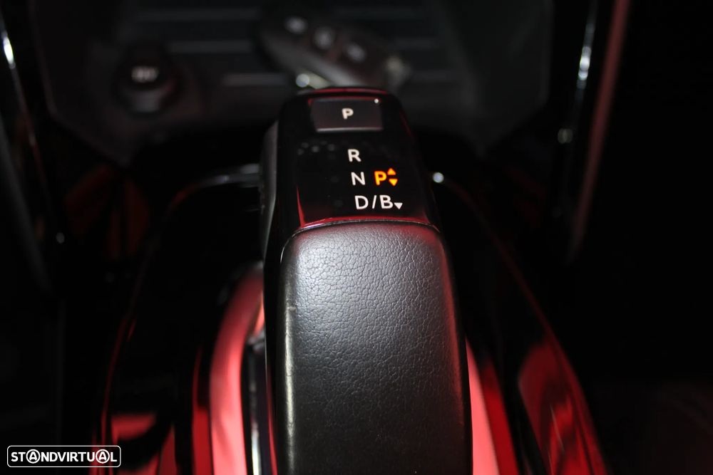 Peugeot 208 Elektromotor 136 Business - 5