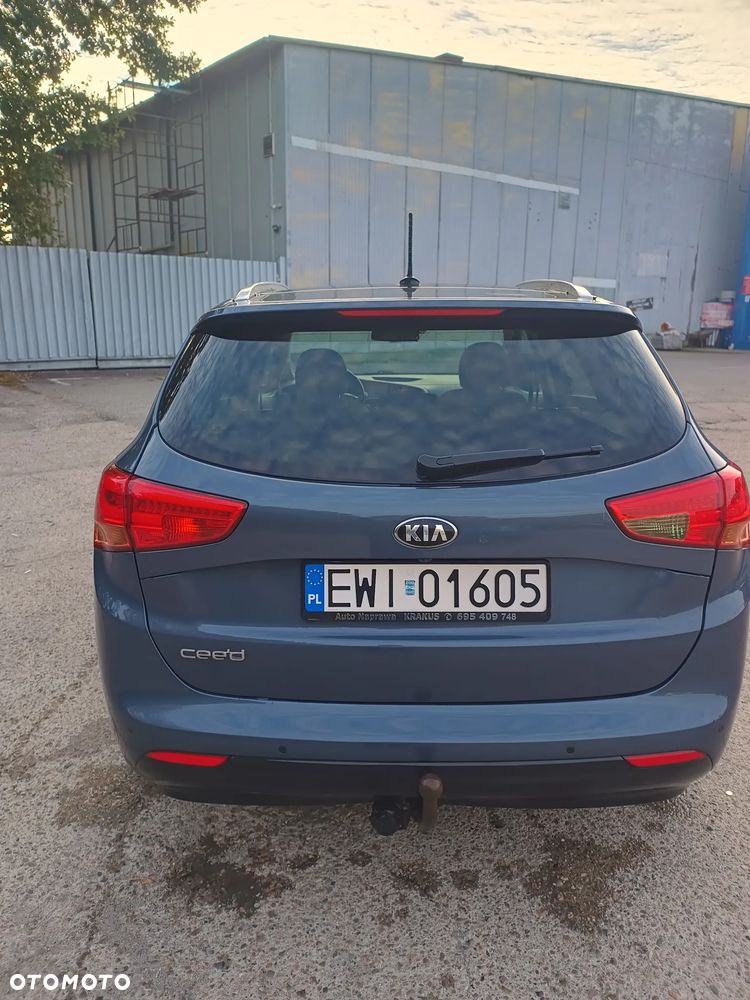 Kia Ceed 1.6 GDI XL - 5