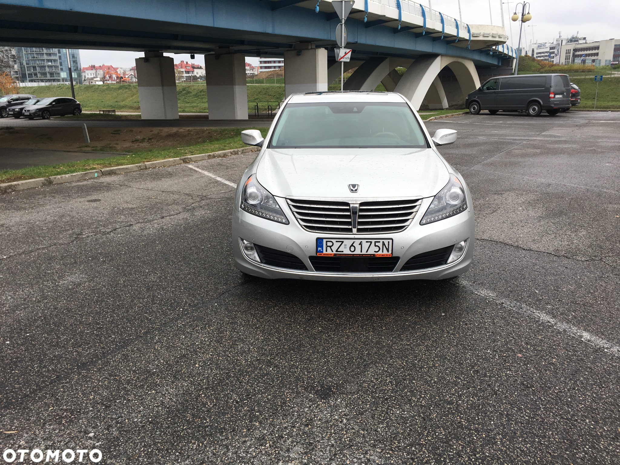 Hyundai Equus - 2