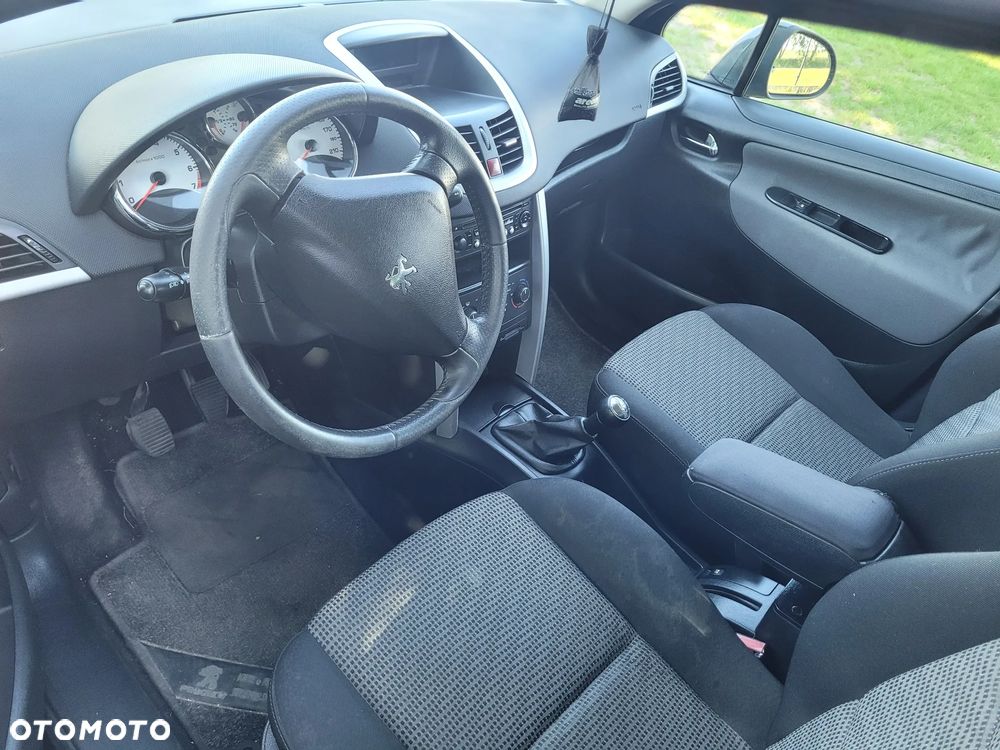 Peugeot 207 1.6 VTi Premium - 9