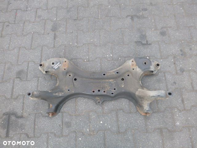 SANKI PRZÓD PRZEDNIE TOYOTA COROLLA E12 1.4 16V - 1