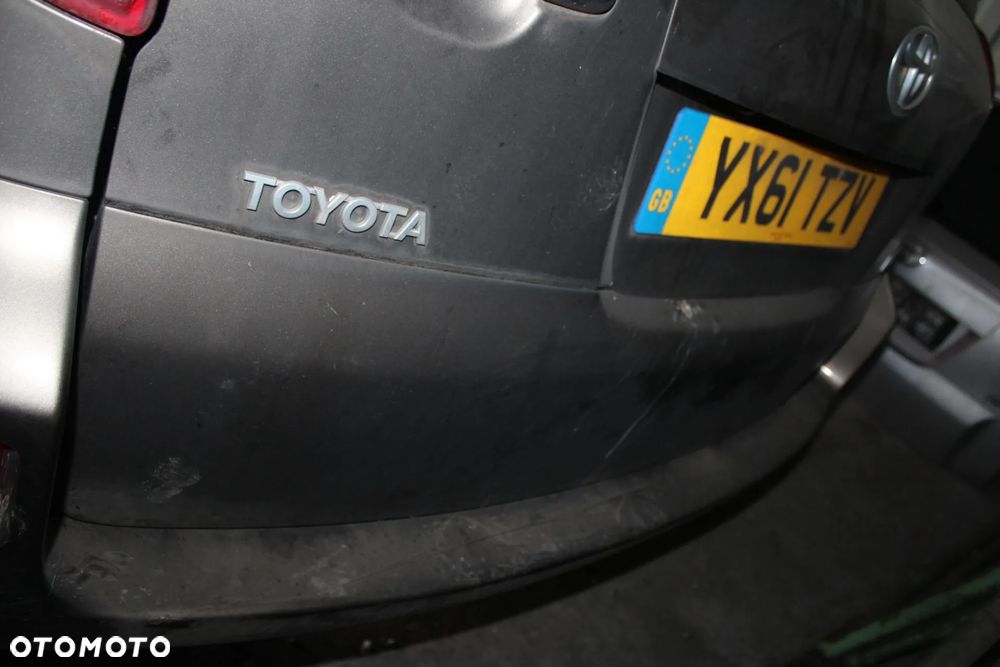 klapa tylna bagażnika toyota RAV 4 III lift kolor 4t3 - 2