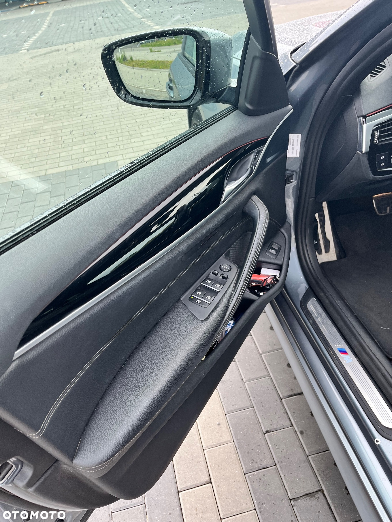 BMW Seria 5 520d M Sport - 9