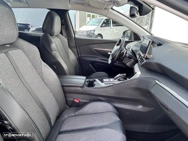 Peugeot 3008 1.5 BlueHDi Allure Pack EAT8 - 14