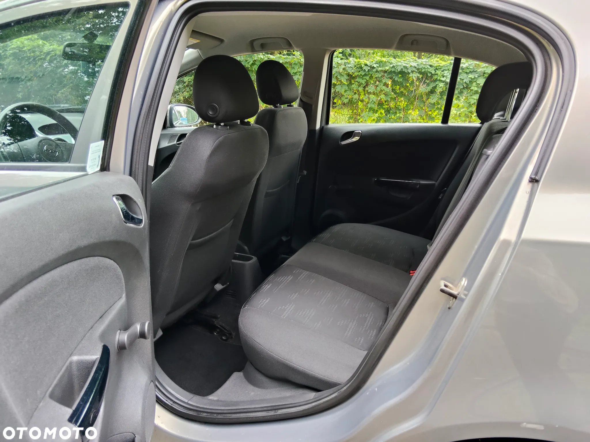 Opel Corsa - 12