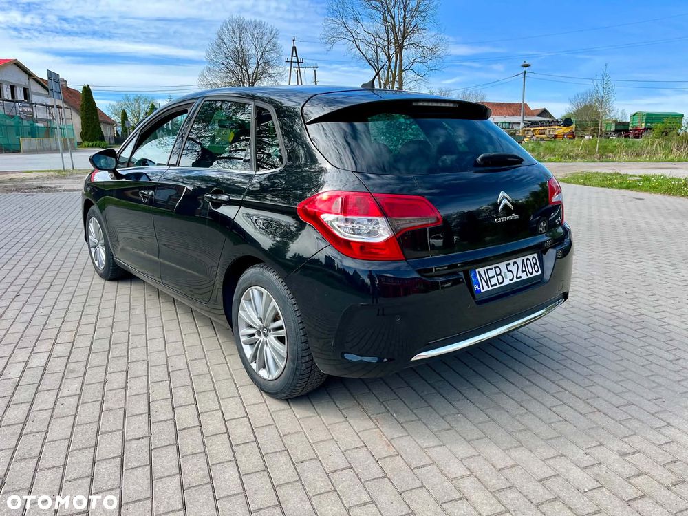 Citroën C4 VTi 120 Exclusive - 3