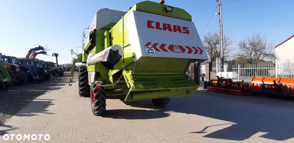 Claas Mega 208 - 5