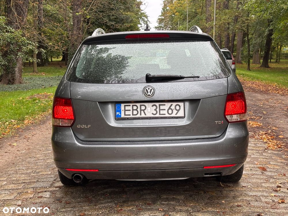 Volkswagen Golf 1.6 TDI Comfortline - 6